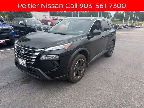 Certified 2025 Nissan Rogue SV w/ SV Premium Package FWD image 7