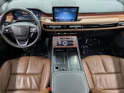 Certified 2023 Lincoln Aviator Reserve w/ Elements Package Plus image 22
