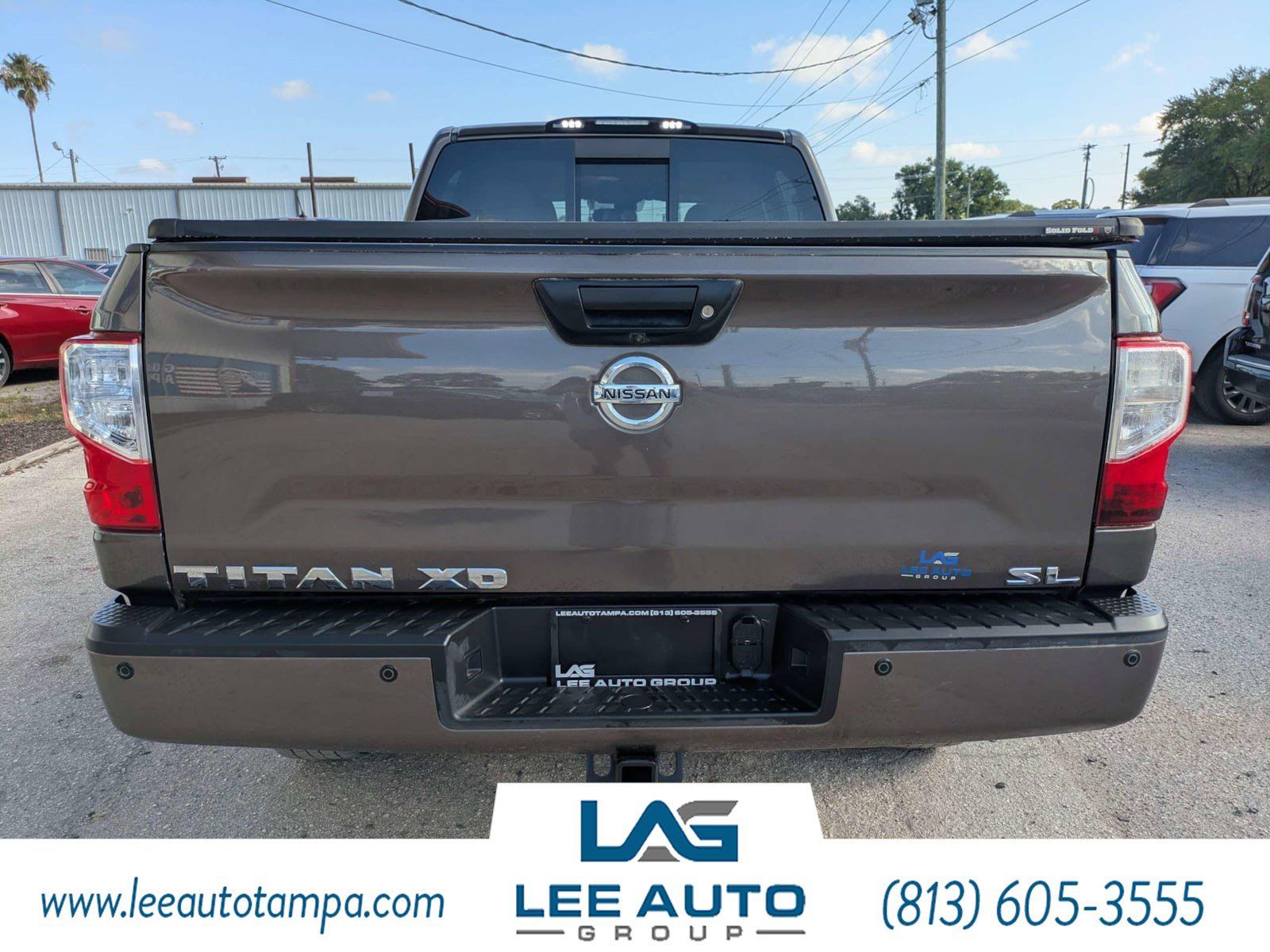 Used 2016 Nissan Titan SL RWD image 4