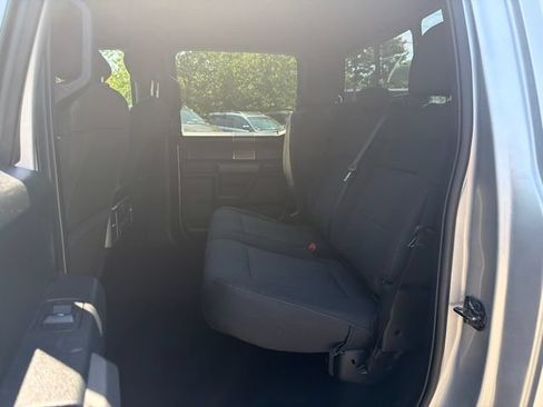 Used 2019 Ford F150 XLT w/ Equipment Group 302A Luxury AWD/4WD image 17