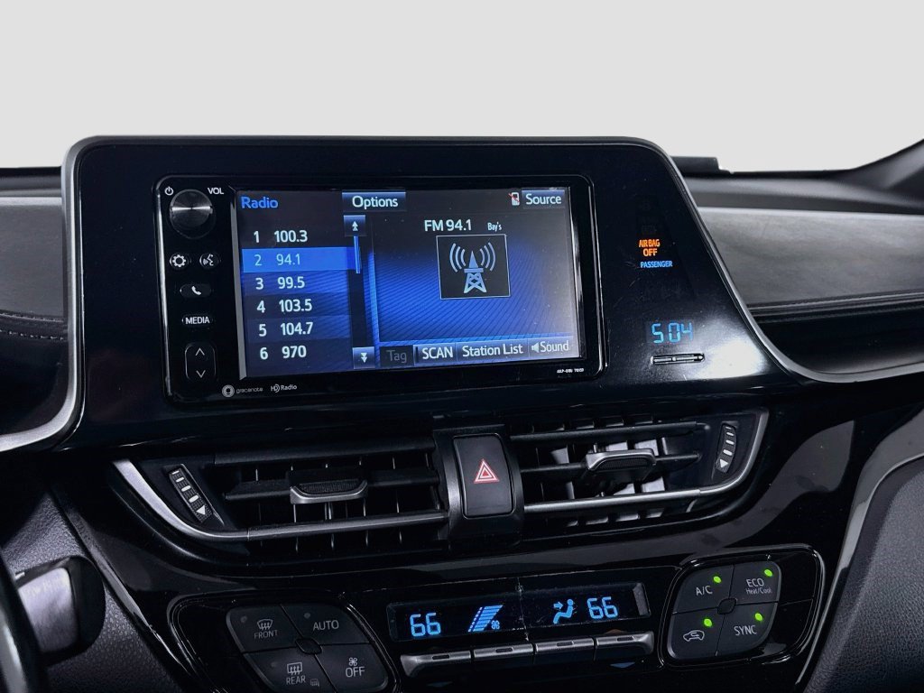 Used 2018 Toyota C-HR XLE FWD image 17
