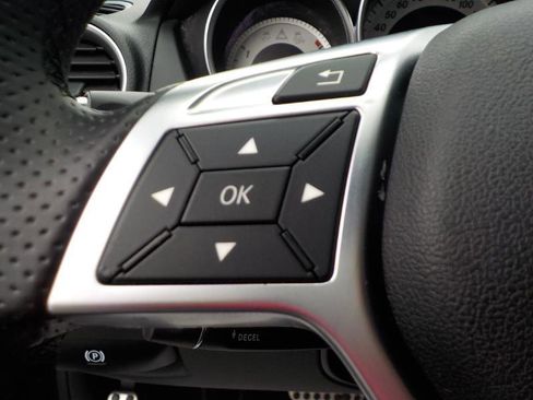 Used 2015 Mercedes-Benz C 250 Coupe image 13