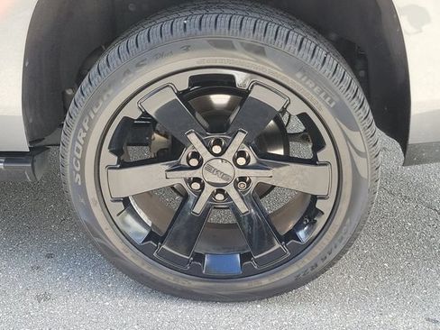 Used 2019 GMC Yukon Denali w/ Open Road Package RWD image 7