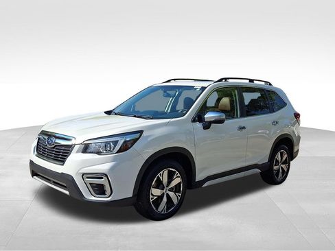 Used 2019 Subaru Forester Touring AWD/4WD image 3