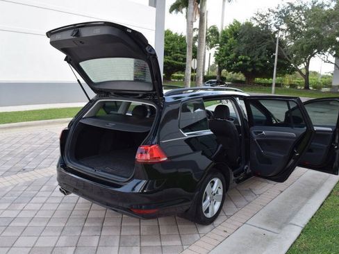 Used 2015 Volkswagen Golf TDI S FWD image 35