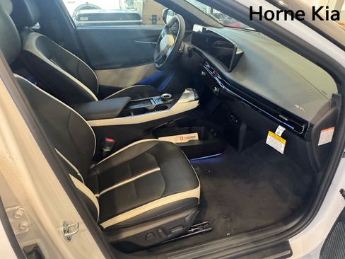 New 2026 Kia EV6 GT-Line RWD image 18
