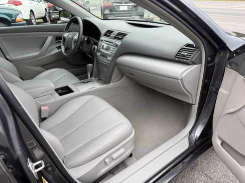 Used 2009 Toyota Camry Hybrid FWD image 13