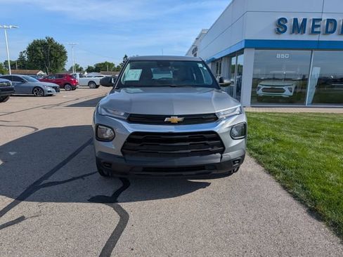 Used 2023 Chevrolet TrailBlazer LS AWD/4WD image 25