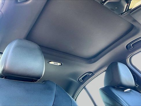 Used 2019 BMW 330i xDrive Sedan w/ Driving Assistance Package AWD/4WD image 27