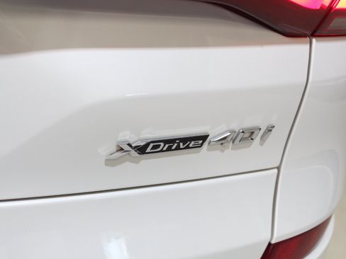 Used 2021 BMW X5 xDrive40i w/ M Sport Package AWD/4WD image 15
