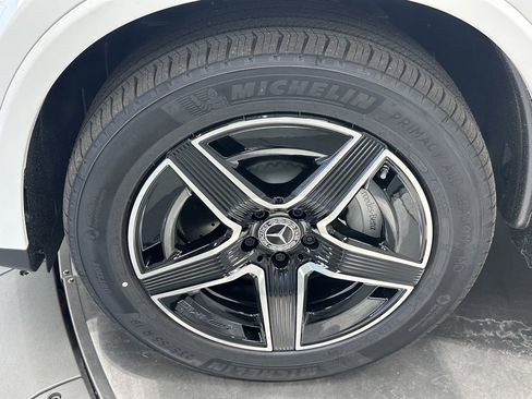 New 2026 Mercedes-Benz GLC 300 image 12