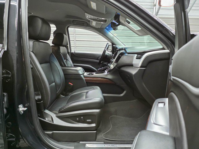 Used 2020 GMC Yukon SLT AWD/4WD image 15