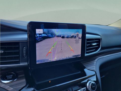 Used 2023 Ford Explorer Limited w/ Equipment Group 301A image 18