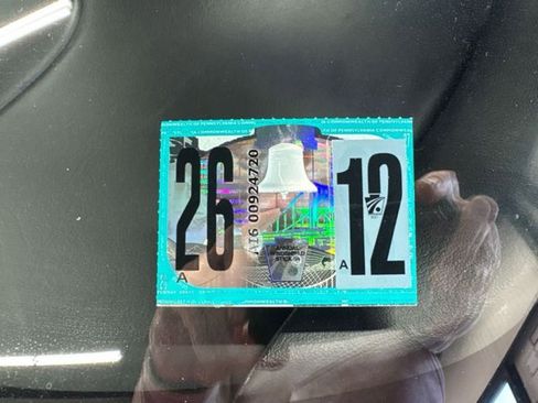 Used 2004 Chevrolet Corvette Coupe w/ Roof Package image 60