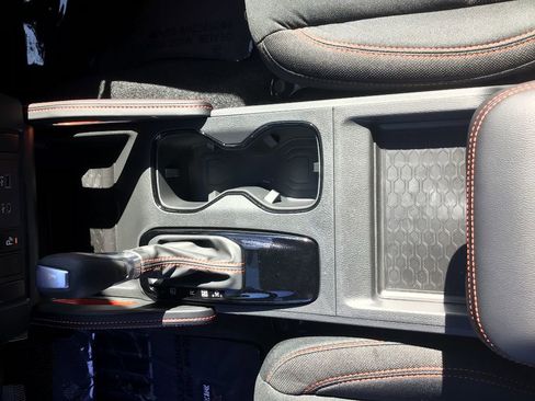 New 2025 Nissan Frontier PRO-4X image 14