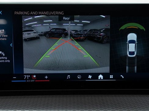 Used 2025 BMW 430i xDrive w/ Premium Package image 21