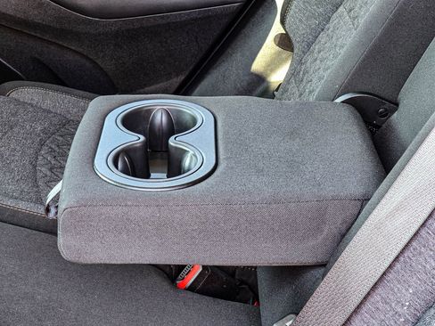 Used 2022 Chevrolet Equinox LT image 30