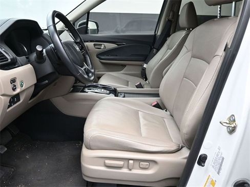 Used 2020 Honda Pilot Elite image 21