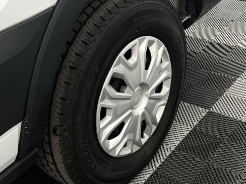 Used 2024 Ford Transit 350 XLT image 12