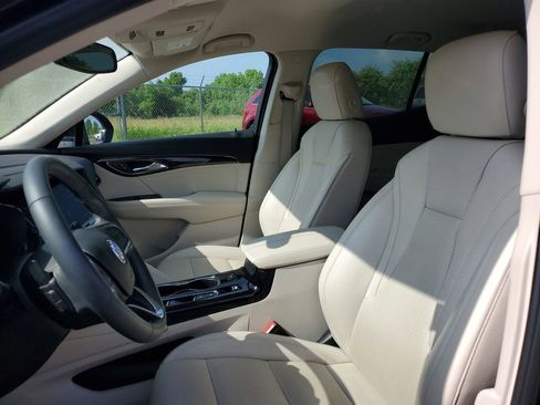 Used 2023 Buick Envision Essence w/ Technology Package I AWD/4WD image 5
