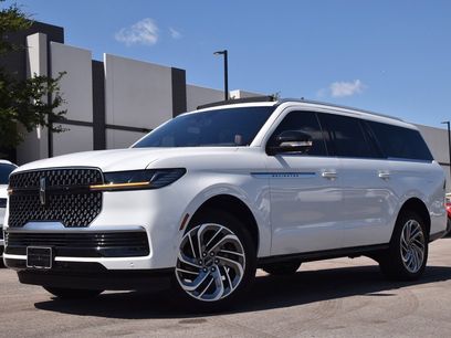 New 2025 Lincoln Navigator L Reserve