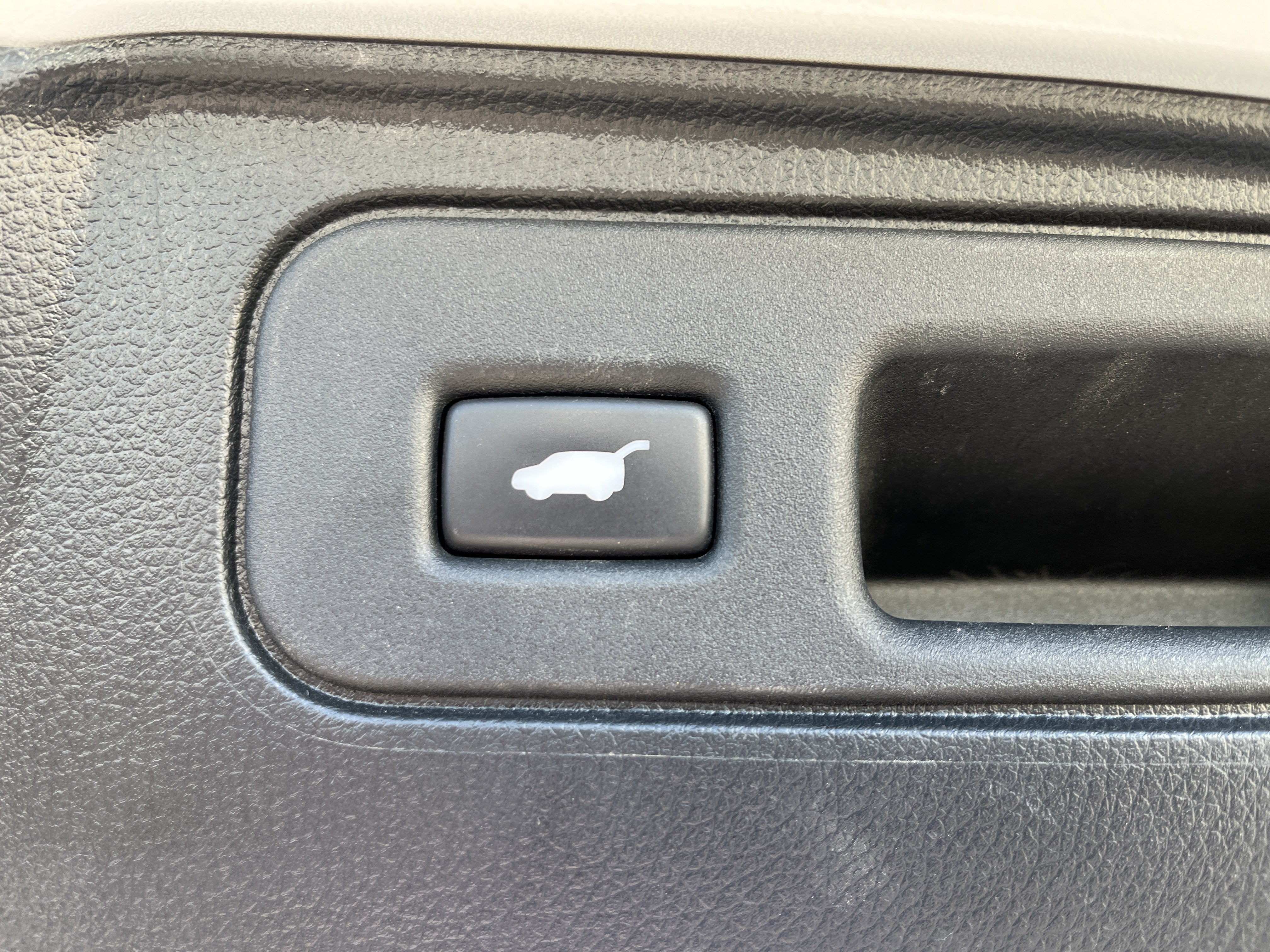 Used 2023 Honda Passport EX-L image 12
