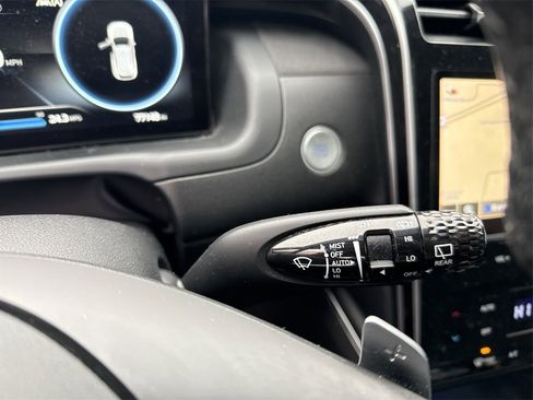 Used 2022 Hyundai Tucson Limited image 23