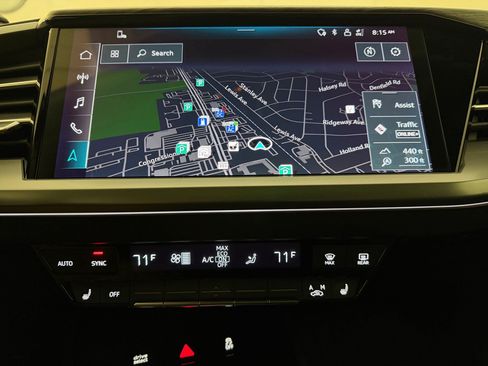 Used 2025 Audi Q4 e-tron Premium w/ Convenience Package RWD image 23