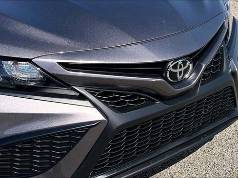 Used 2024 Toyota Camry SE FWD image 30