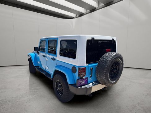 Used 2017 Jeep Wrangler Unlimited Sahara w/ Quick Order Package 24E Chief AWD/4WD image 3