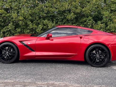 Used 2014 Chevrolet Corvette Stingray Coupe w/ 2LT Preferred Equipment Group RWD image 4