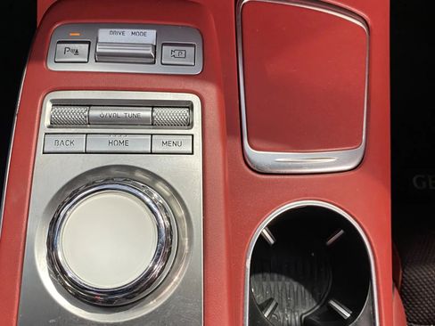 Used 2022 Genesis GV70 3.5T Sport w/ Cargo Package image 21