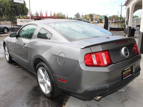 Used 2010 Ford Mustang GT RWD image 30