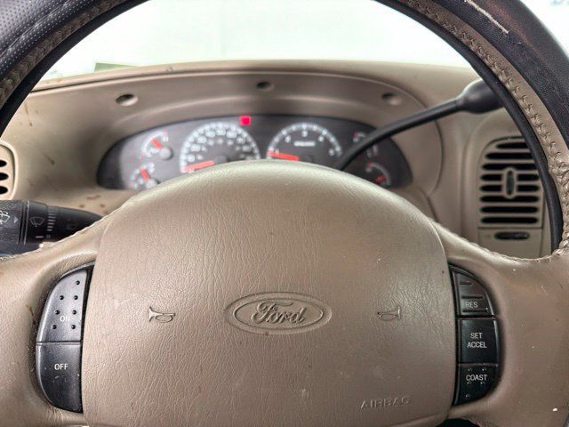 Used 2001 Ford F150 XLT RWD image 21