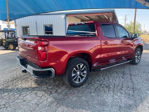 Used 2023 Chevrolet Silverado 1500 LT w/ Z71 Off-Road Package AWD/4WD image 4