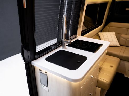 Used 2022 Mercedes-Benz Sprinter 144 Cargo image 71