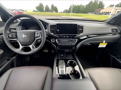 New 2026 Honda Ridgeline Black Edition image 10