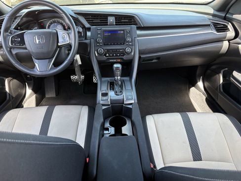 Used 2018 Honda Civic Sport image 18