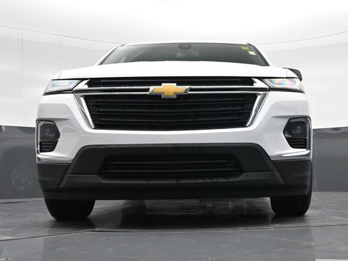 Used 2023 Chevrolet Traverse LS FWD image 29