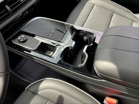 New 2026 Buick Enclave Preferred w/ Power Package image 9