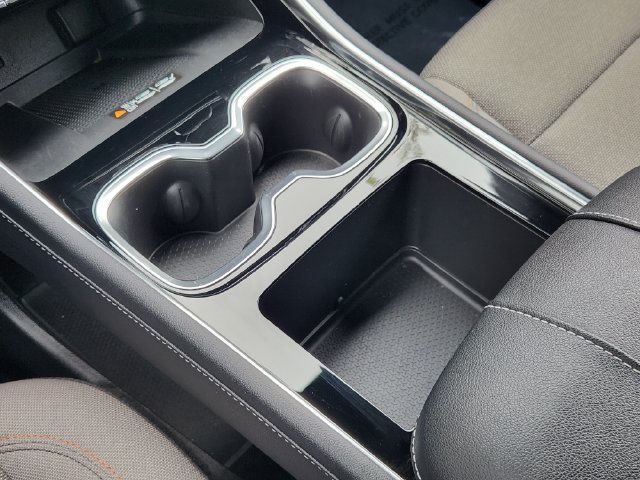 Used 2026 Chevrolet Traverse LT w/ Driver Confidence Package FWD image 21