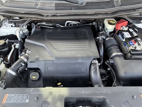 Used 2016 Ford Explorer Sport w/ Equipment Group 401A image 28