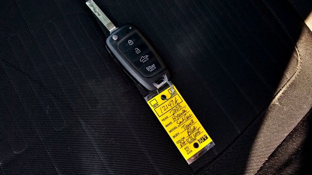 Used 2023 Hyundai Santa Cruz SE AWD/4WD image 26
