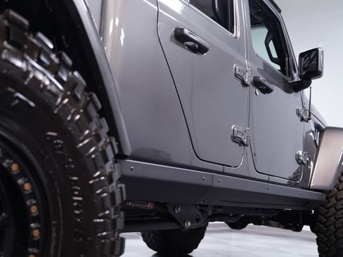 Used 2023 Jeep Gladiator Rubicon w/ LED Lighting Group image 22