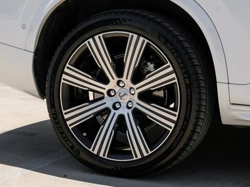 Used 2024 Volvo XC90 B6 Ultimate w/ Protection Package Premier AWD/4WD image 67