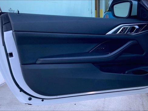 Used 2021 BMW 430i Coupe w/ Convenience Package image 22