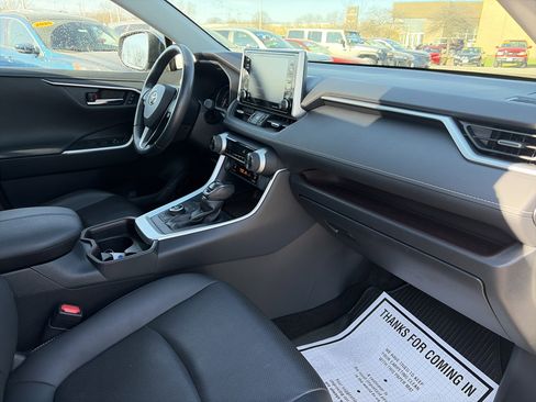 Used 2019 Toyota RAV4 Limited w/ Cold Weather Package image 14
