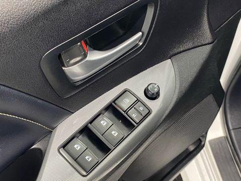 Used 2015 Toyota Sienna SE image 14