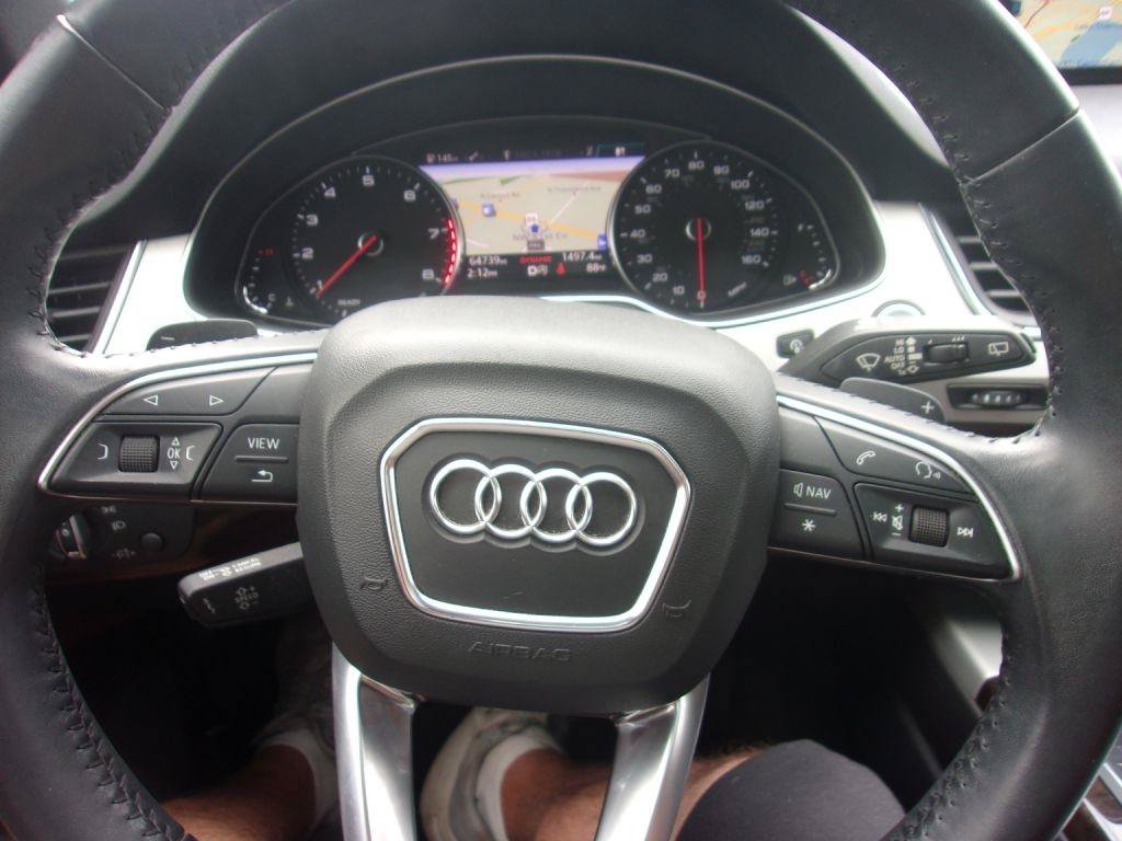Used 2019 Audi Q7 2.0T Premium w/ Convenience Package AWD/4WD image 24