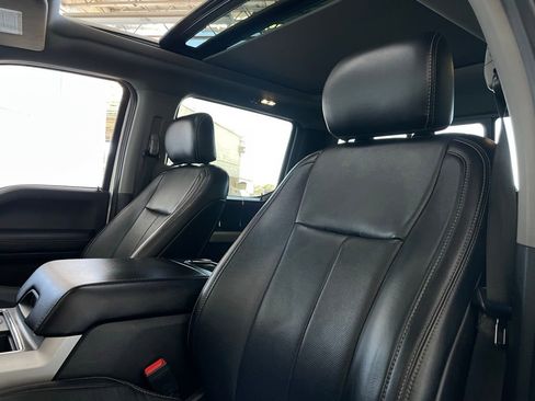 Used 2020 Ford F350 Lariat w/ Lariat Ultimate Package image 20